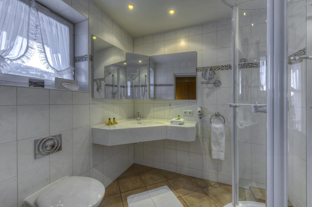 Diana Naturpark Garni Hotel 4*